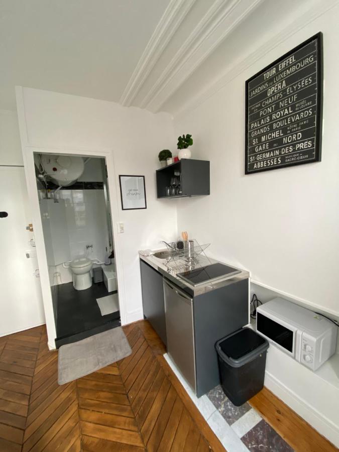 The Eiffel Tower Room Paryż Zewnętrze zdjęcie