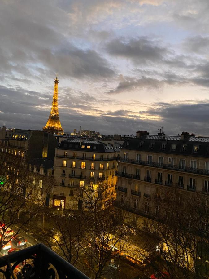 The Eiffel Tower Room Paryż Zewnętrze zdjęcie